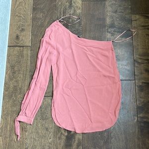 Trouvé one sleeve blush blouse with side slit
